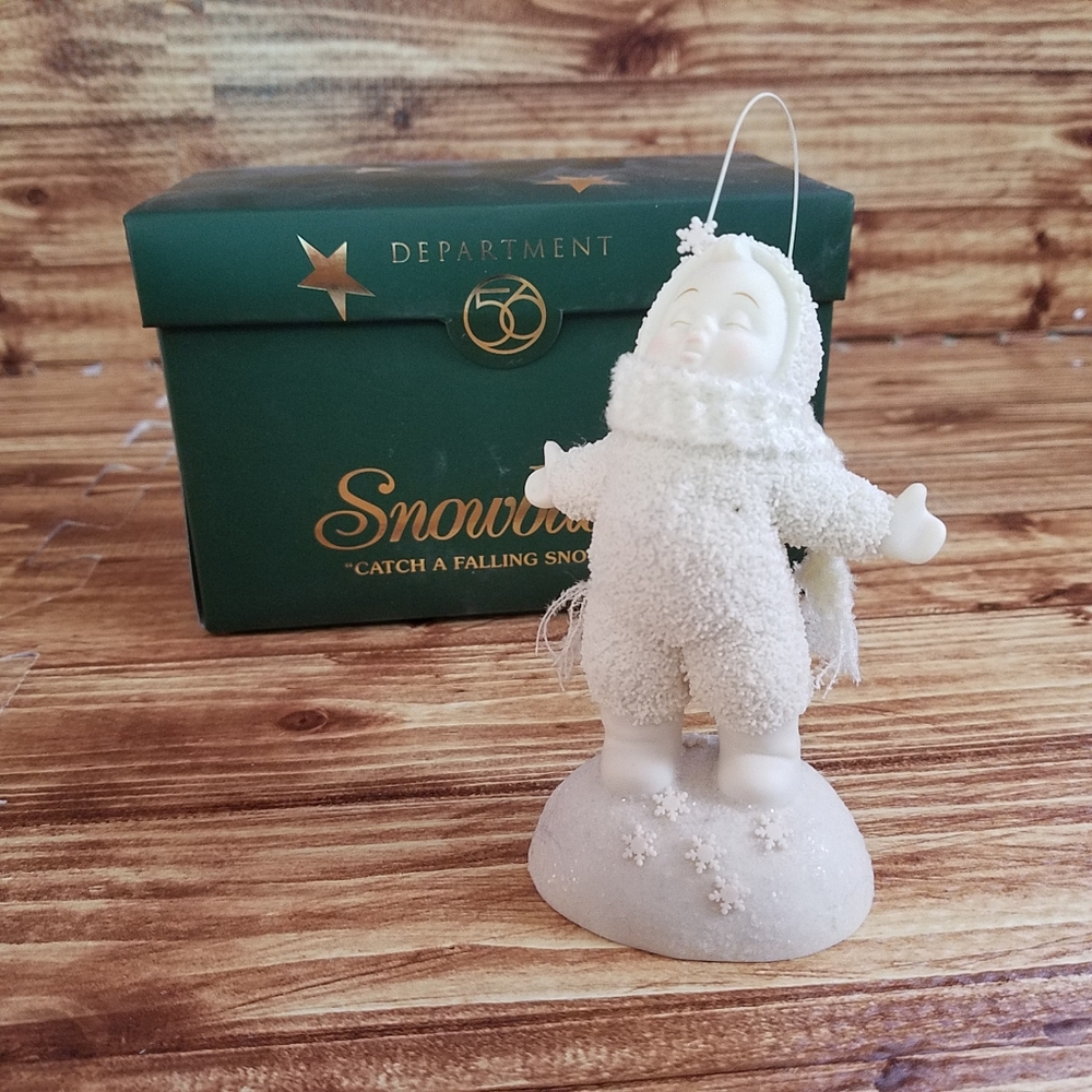 Department 56 Snowbabies Figurine 56.69372 Catch A Falling Snowflake 2003